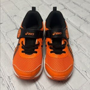 ASICS Contend tennis shoes, orange, black, velcro, toddler 11 Like New NO BOX